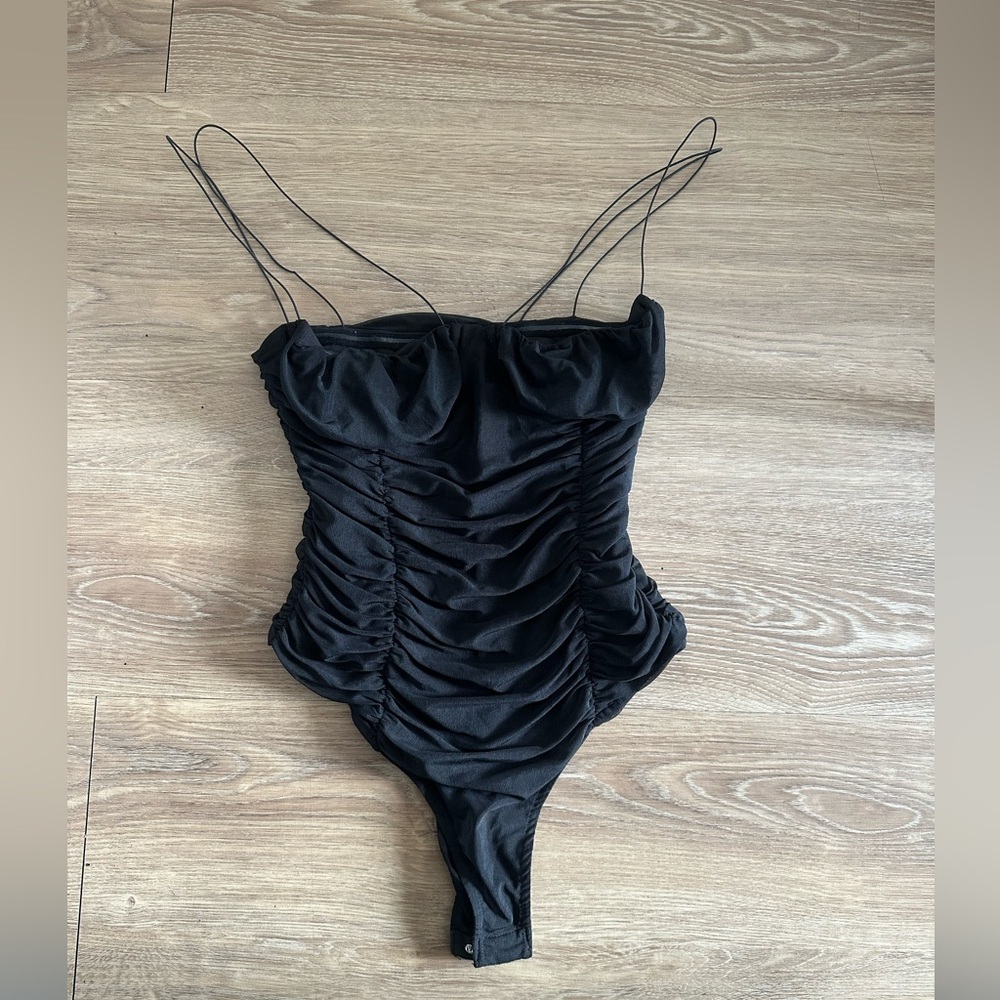 H:ours Black Ruched Bodysuit